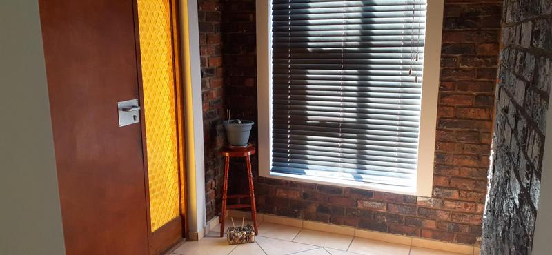 3 Bedroom Property for Sale in Dellville Park Western Cape